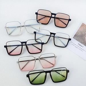 Lunettes De Soleil Carrées Mode Rétro Protection UV Plein Air Voyage Pour Hommes Et Femmes