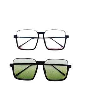 Lunettes de soleil carrées demi-cerclées avec monture en métal noir et verres dégradés