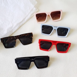 Lunettes De Soleil Carrées Monture En Résine Surdimensionnée Protection UV Voyage Extérieur Mode Tendance Pour Femmes
