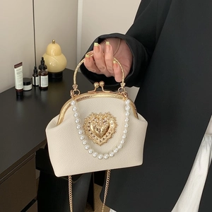 Vintage PU Leather Shell Handbag With Faux Artificial Pearl Handle Golden Heart Pendant Tassel Detail Kiss-Lock Closure Chain Strap