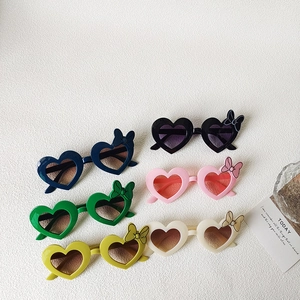 Kids Sunglasses Heart Shaped Resin Frame Bowknot Decoration UV400 Protection PC Lens Cute Sweet Fashionable For Girls