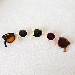 Foldable children's retro sunglasses in various colors with cute ear shapes for fashion
