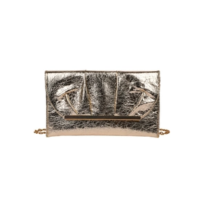 Pochette enveloppe plissée dorée pour femme avec fine bandoulière chaîne et bordure métal
