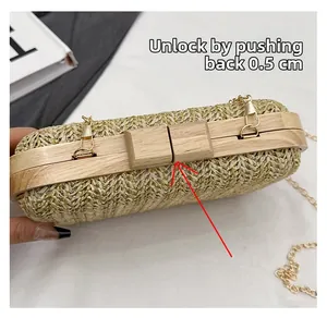 Detail showing the locking mechanism of the woven clutch with 0.5cm push-back wooden clasp