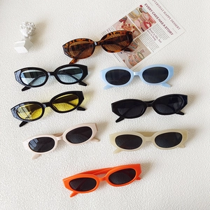 Lunettes De Soleil Ovales Rétro Pour Enfants Vintage Œil De Chat Protection UV400 Verres PC Monture Résine Pour Filles Garçons Mode