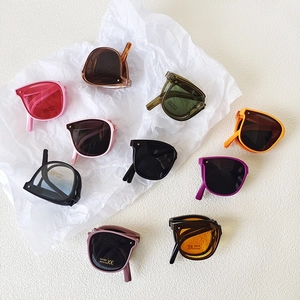 Gafas de sol plegables para niños con lentes de colores y protección UV400