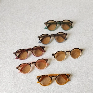 Lunettes De Soleil Pour Enfants Rondes Imprimé Léopard Monture En Résine Protection UV400 Verres PC Lunettes De Mode Extérieur