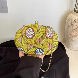 Luxurious Chinese Style Embroidered Sequin Evening Clutch Bag For Women Vintage Floral Handbag With Metal Handle Chain Strap