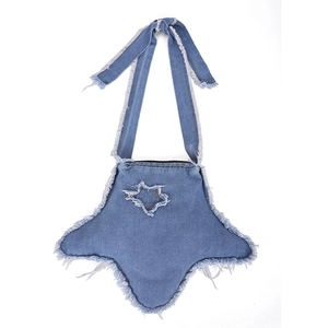 Sac à épaule étoile en denim Y2K avec bords effilochés et lanières nouées