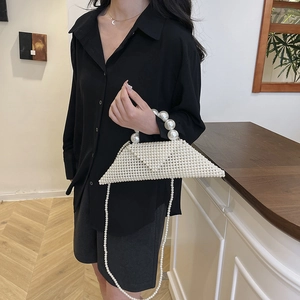 White pearl beaded triangle shoulder bag with large handle pearls and chain strap