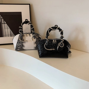 Retro crocodile shell handbag with unique snake metal handle for women, stylish crossbody bag