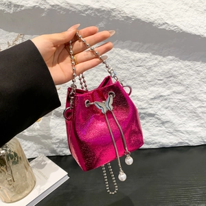 Damen Mini Beuteltasche PU Leder Metallic Schmetterling Künstliche Perle Kordelzug Kugelkette Umhängetasche Trendy Y2K Mode