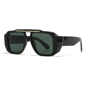 Retro Oversized quadratische Sonnenbrille mit schwarzem Rahmen und goldener Verzierung