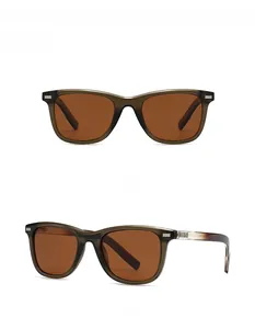 Vues de face et à 45 degrés de lunettes de soleil polarisées carrées couleur thé