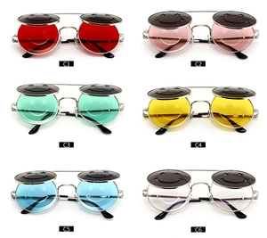 Lunettes de soleil steampunk avec verres relevables smileys en six couleurs variées