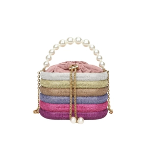Elegante Abendtasche mit Strass-Farbverlauf, luxuriösem Perlengriff und glitzernden Quasten