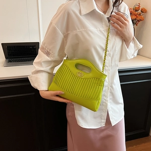 Neon green pleated handbag with golden rings and chain strap for women fashion