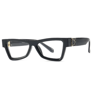 Retro cat eye sunglasses with thick black frame and golden metal hinge accents