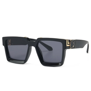 Lunettes De Soleil Carrées Rétro Luxe Hip Hop Large Monture Épaisse Protection UV400 PC Métal Mode Pour Hommes Femmes