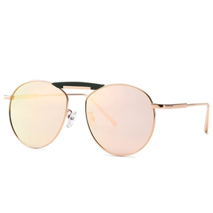 Lunettes de soleil rondes en métal or rose avec verres dégradés roses et double pont