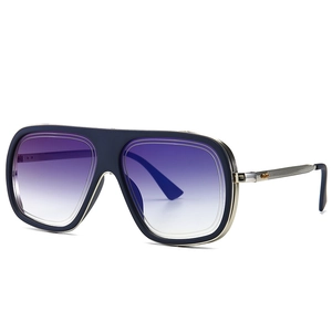 Occhiali da sole squadrati blu navy con lenti sfumate viola e stanghette argentate testurizzate