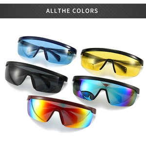 Detailed display of five color options for TR polarized sports wrap sunglasses with sleek frames