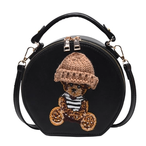 Schwarze runde PU-Lederhandtasche mit Bären-Stickerei und goldenem Reißverschluss