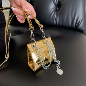 Mini Sac À Main Cuir Verni Brillant Miroir Sac Bandoulière Avec Chaîne En Métal Mode Petit Sac Carré Pour Femmes