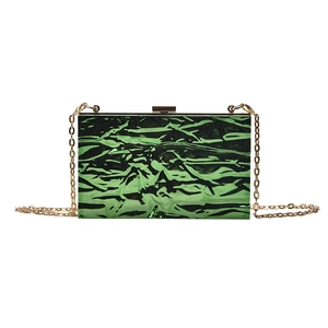Chic green ice-crack textured handbag with gold chain strap and metallic finish