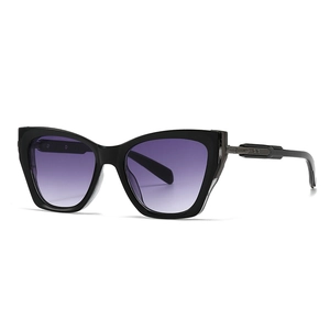 Retro aviator square sunglasses with black frame and purple gradient lenses for men and women