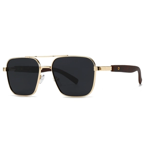 Polarized square sunglasses for men with gold metal frame and wood texture temples