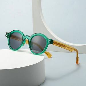 Vintage Round Sunglasses Retro Circle Frame UV400 Protection Eyewear With Metal Rivets For Women Men Street Style