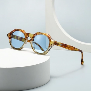 Lunettes De Soleil À Monture Carrée Géométrique Rétro Protection UV400 Mode Streetwear Unisexe Avec Décor De Rivets