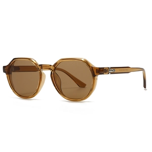 Fashionable retro amber square sunglasses with translucent geometric frame for men