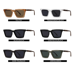 Collection de lunettes de soleil carrées polarisées avec montures colorées et branches en bois