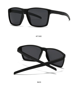 Vue détaillée du profil latéral à 45 degrés et du pliage arrière des lunettes de soleil carrées noir mat