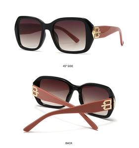 Detail view of square sunglasses with golden B logo on bordeaux temples and 45 degree angle