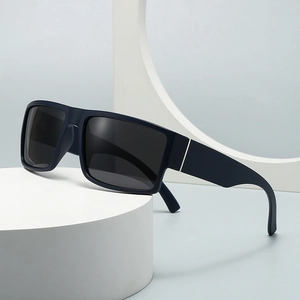 Polarisierte Quadratische Sonnenbrille Kunststoffrahmen UV400 Schutz Retro INS Stil Für Herren Autofahren Outdoor