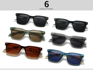 Six lunettes de soleil vintage rectangulaires avec décor flèche en métal sur blanc