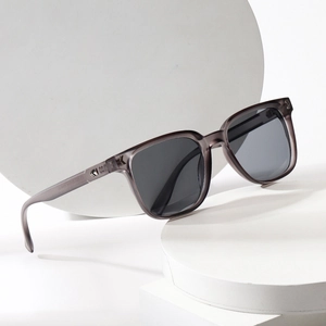 Square Sunglasses TR Plastic Metal Frame UV400 Protection Street Style Fashion Eyewear For Men Women
