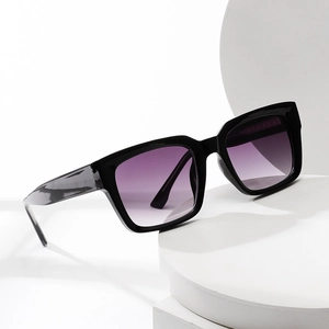 Retro Square Sunglasses Plastic Metal Frame Gradient PC Lens UV Protection Fashion Eyewear For Men Women