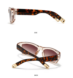 Vue latérale et arrière des lunettes de soleil rétro avec branches écaille et détails dorés