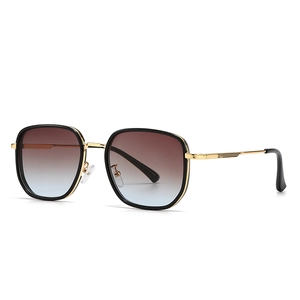 Retro round metal sunglasses with gradient lenses and textured gold temples for women