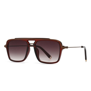 Retro double-bridge square sunglasses in amber tortoise frame and gradient grey lenses