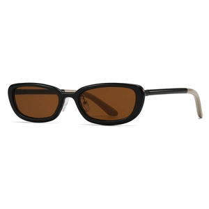 Vintage oval sunglasses with black frames, brown lenses and chic two-tone temples