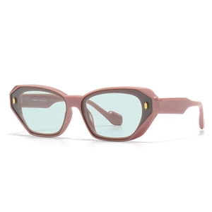 Retro polygon sunglasses with thick pink frames and blue lenses for women fashion