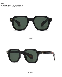 Détail de lunettes de soleil carrées vintage avec rivets en métal et motifs écaillés