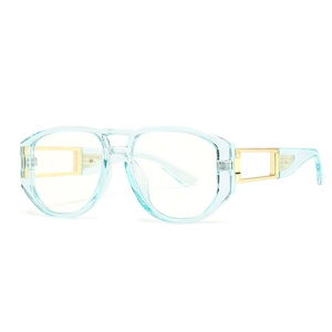 Moderne Retro-Quadrat-Sonnenbrille mit hellblauen Rahmen und goldenen Hohlmetall-Bügeln