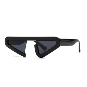 Triangle Sunglasses Women Men Futuristic Narrow Cat Eye Geometric PC Frame UV400 Protection Trendy Streetwear Eyewear