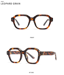 Vue détaillée avant et latérale de lunettes de soleil léopard polygonales avec des points argentés